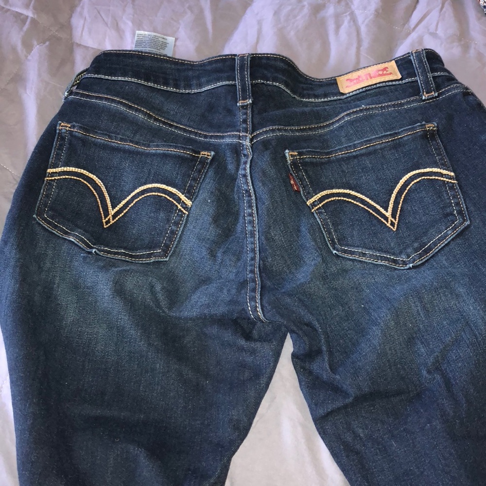 Levi’s super skinny jeans - Picture 2 of 4